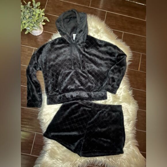 No Boundaries black quilted plush hooded short set sz Large - Picture 2 of 9